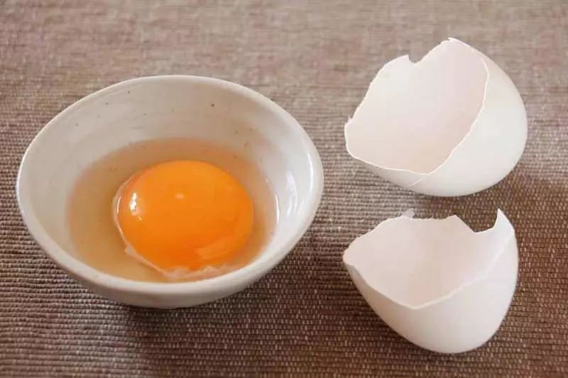 Çiğ yumurta içilir mi?